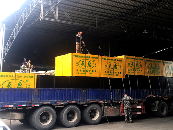 �V������ģ��ʩ���r��β����������Ϲ��s����